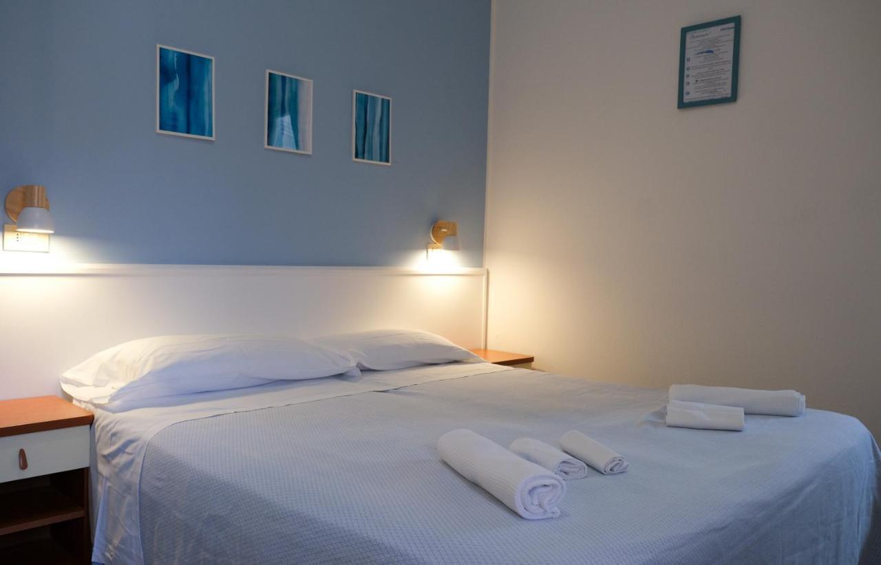 Hotel Vienna Cervia Exterior foto